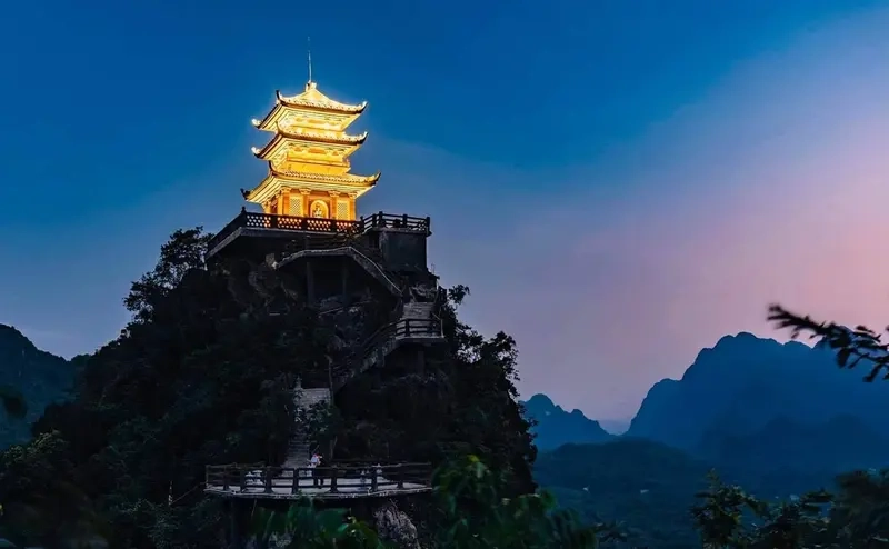 Chùa Tam Chúc hiện nay là một trong những công trình Phật giáo lớn nhất Việt Nam