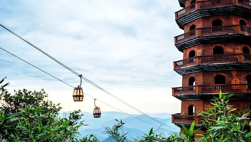 Khám phá khu du lịch yên tử với nhiều điểm đến tâm linh hấp dẫn