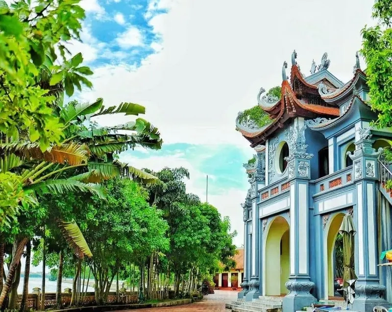 Cập nhật không khí lễ tại phủ tây hồ hôm nay