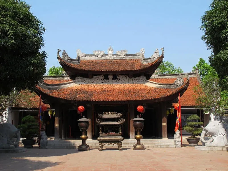 Đầu năm lễ lộc ở bà chúa kho