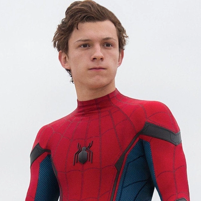 Người nhện tom holland là biểu tượng của người anh hùng dễ gần và gần gũi