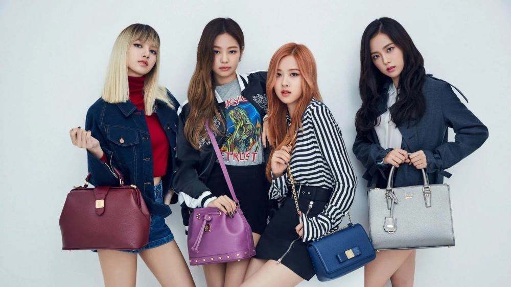 Thế giới idol thu nhỏ qua hình nền Blackpink wallpaper