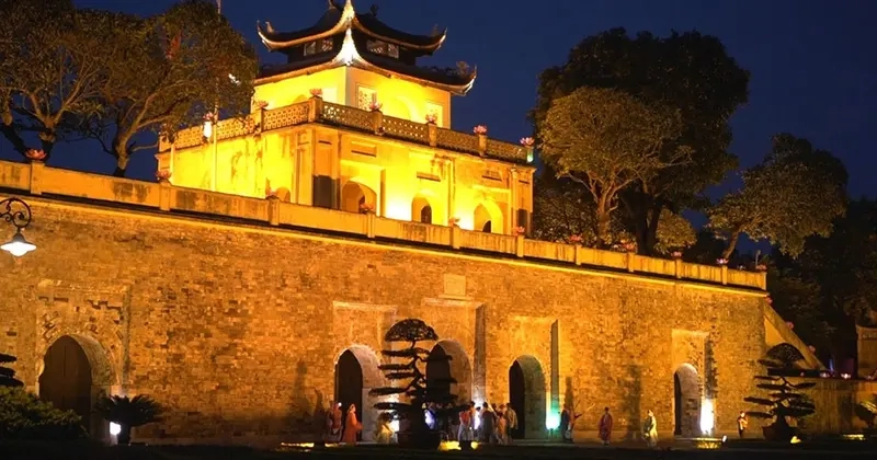 Khu di tích hoàng thành thăng long là nơi lưu giữ cả ngàn năm lịch sử