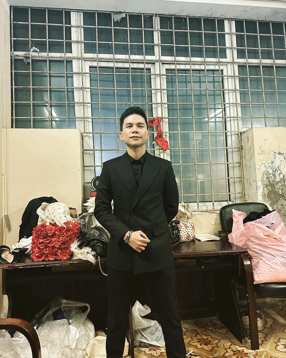 Mạt đại Hoàng Tôn không liên quan ca sĩ