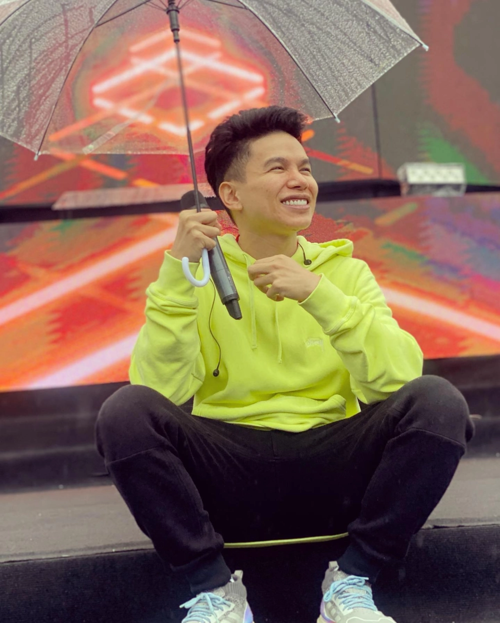 Hoàng Tôn remix làm mới hit Only You
