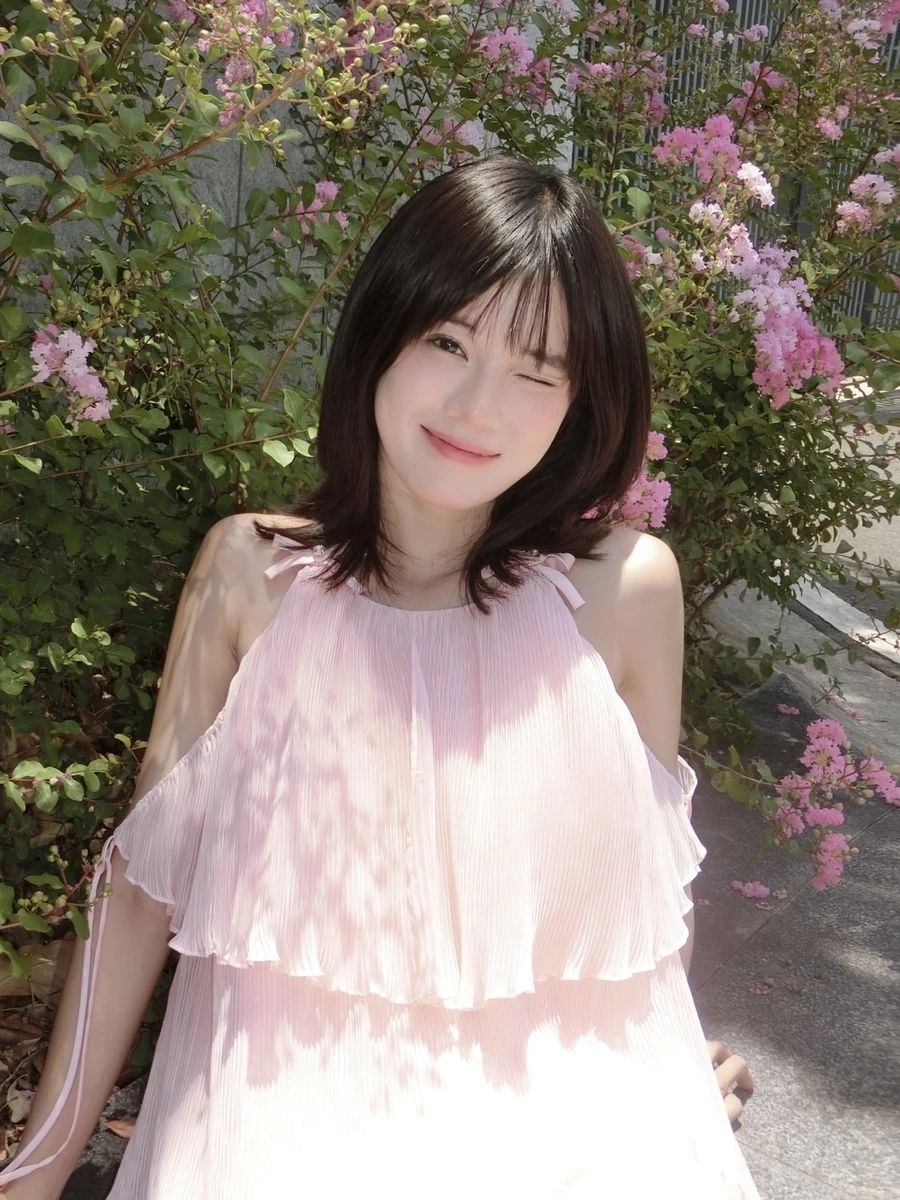 Khám phá chiều cao Hoàng yến Chibi khiến fan bất ngờ