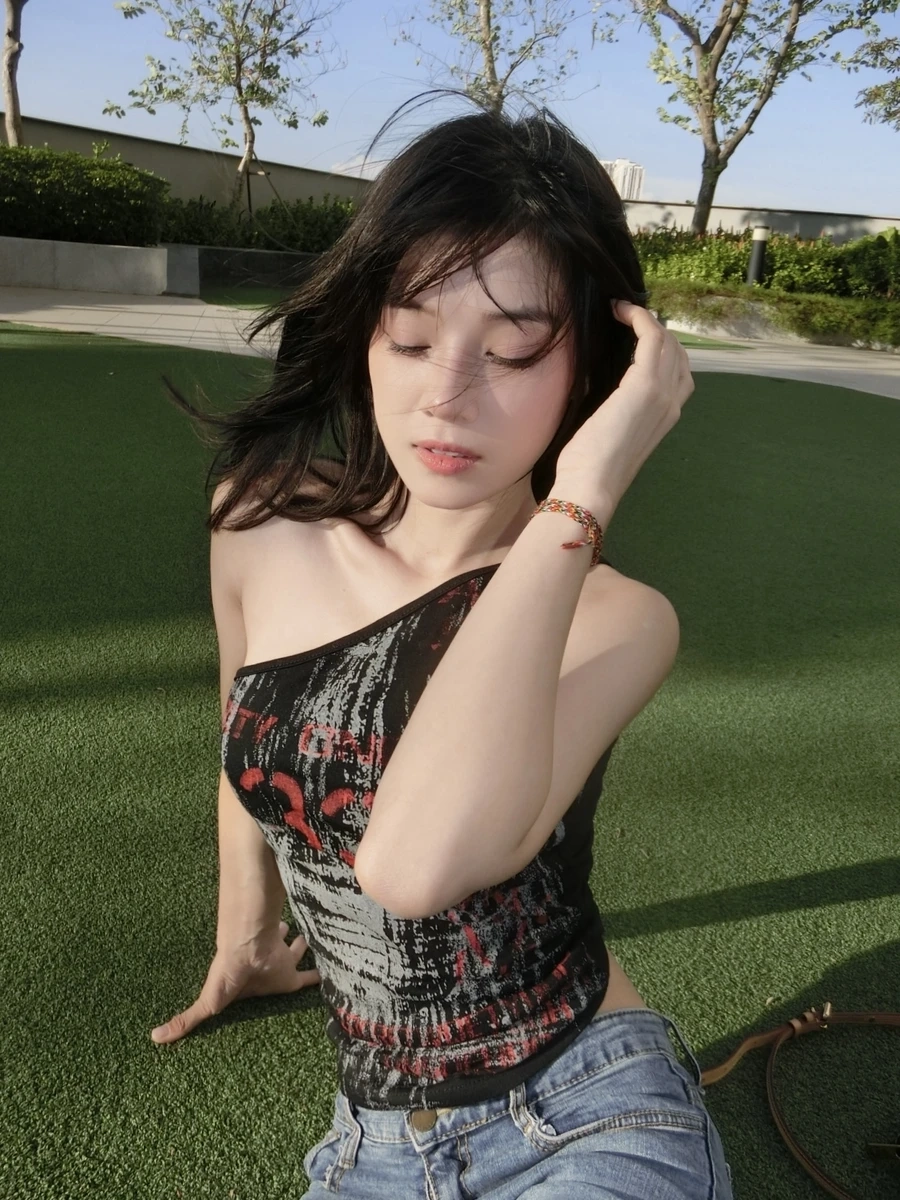 Người yêu Hoàng yến Chibi là ai khiến fan đoán già đoán non
