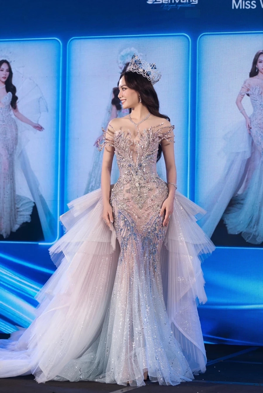 Huỳnh Nguyễn Mai Phương evening gown Những bộ đầm dạ hội đẹp mắt mà cô chọn 