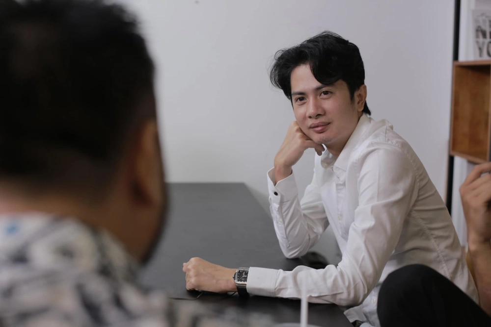 Phong cách tóc huỳnh phương gọn gàng nhưng cực kỳ thu hút