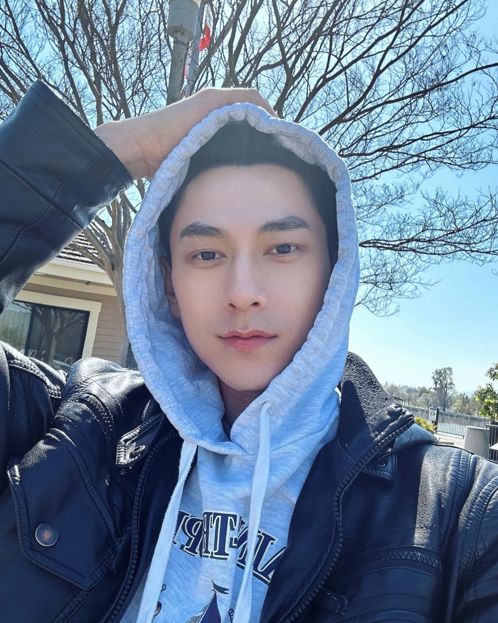 Isaac Instagram, theo dõi ngay để cập nhật hot