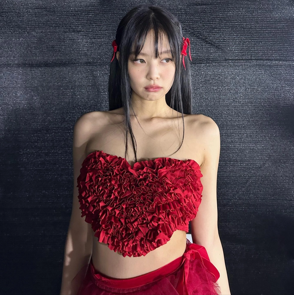 Jennie body, vóc dáng chuẩn mọi góc nhìn
