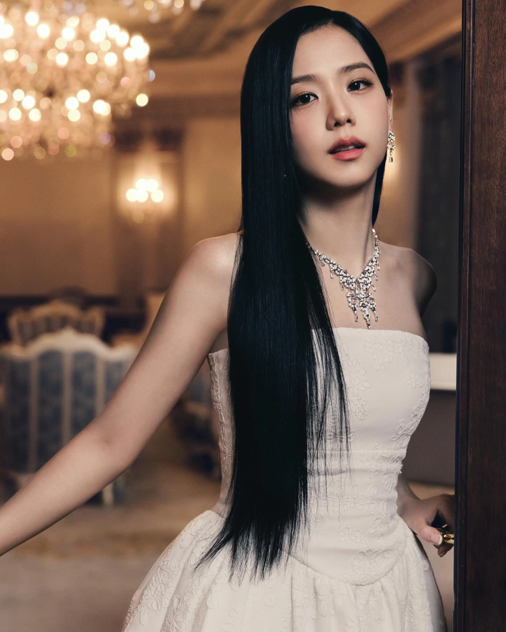 Jisoo 4k, ảnh nét căng mê mẩn ánh nhìn