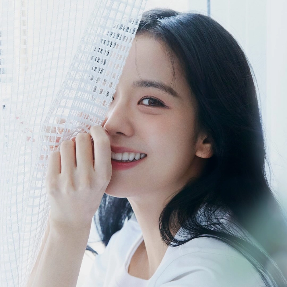 Jisoo live, màn trình diễn mê hoặc mọi người