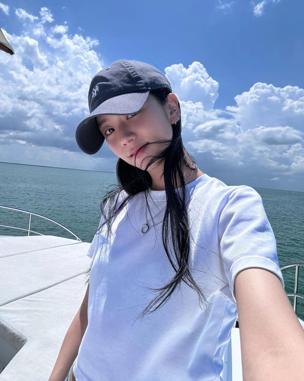 Jisoo Instagram id, theo dõi ngay hôm nay
