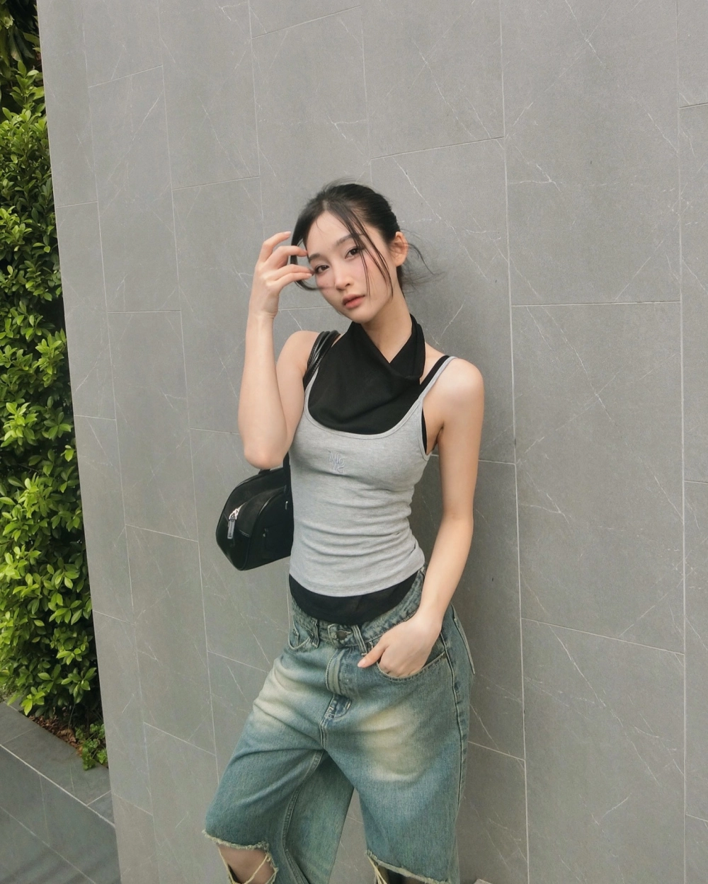 Nghe ngay Juky San songs để cảm nhận phong cách âm nhạc độc đáo