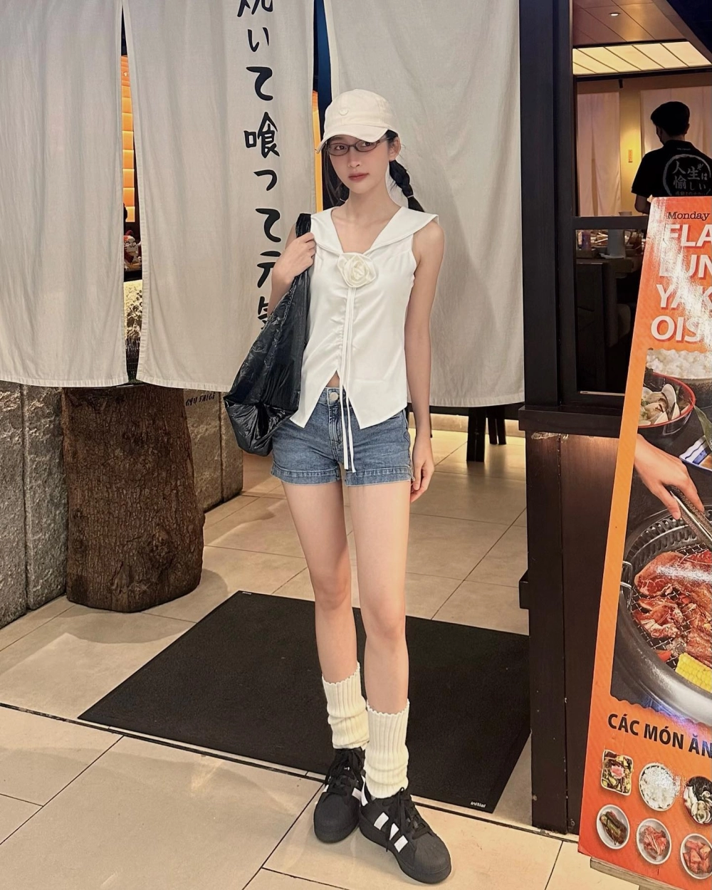 Cùng thưởng thức Lời bài hát Juky San tình yêu màu nắng edm tuyệt vời