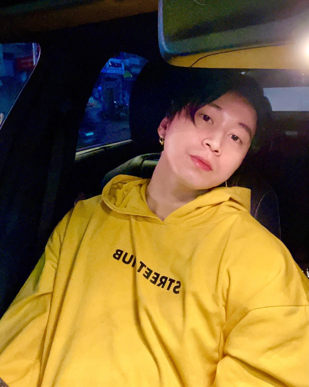 Lời bài hát khu tao song Karik ft Wowy, chất rap đời