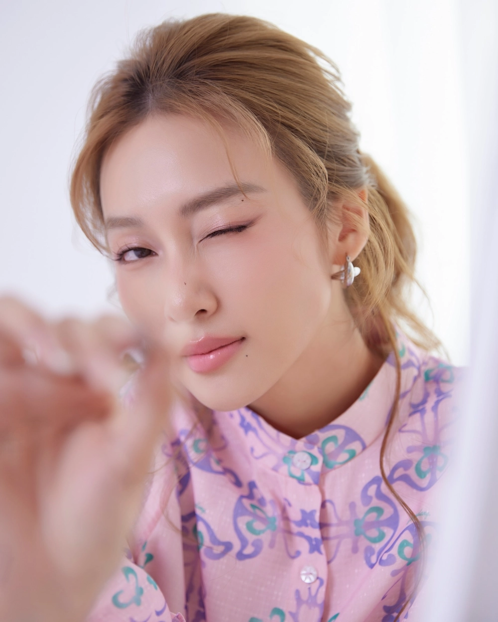 Khả Ngân cover bài hát ngọt ngào thu hút fan