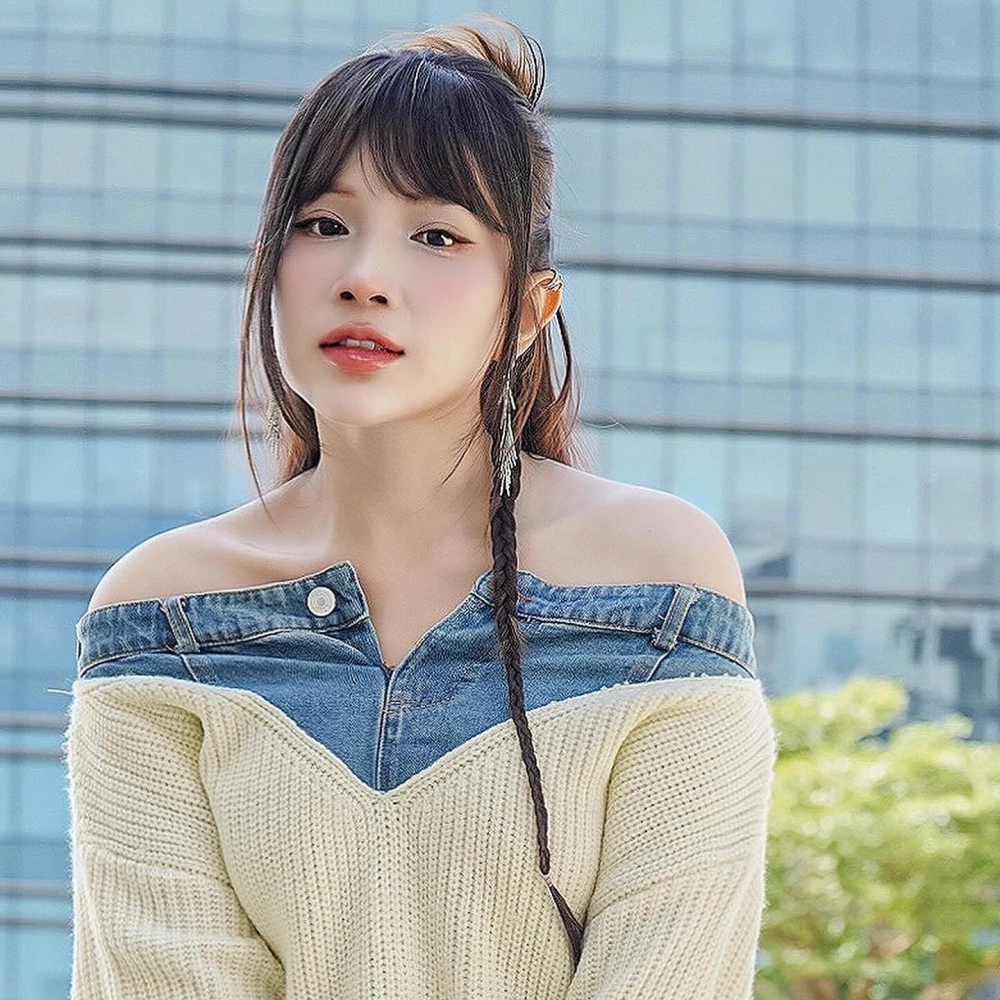 Khả như hôn bạn diễn khiến fan dậy sóng vì quá ngọt ngào