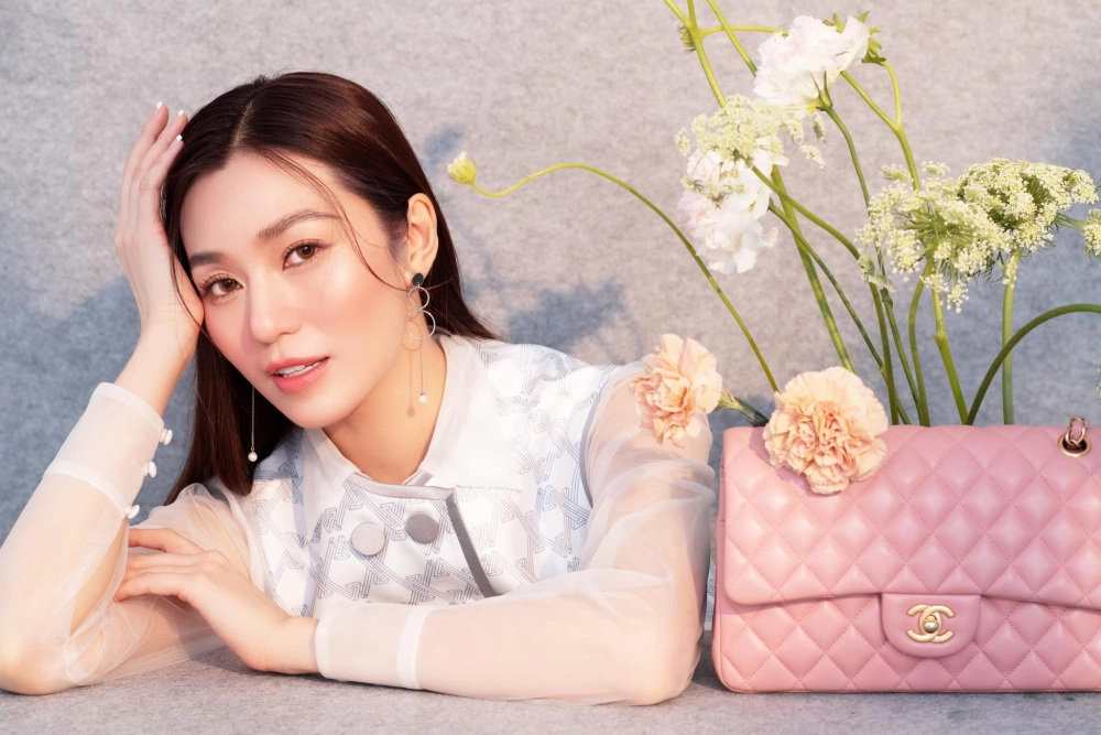 Với Khánh My chiều cao ấn tượng, cô luôn nổi bật trên sàn diễn
