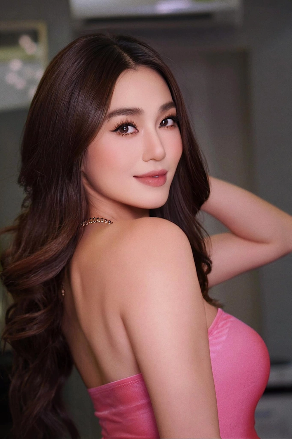 Hoa hậu Khánh My là người đẹp nổi bật trong làng sắc đẹp Việt