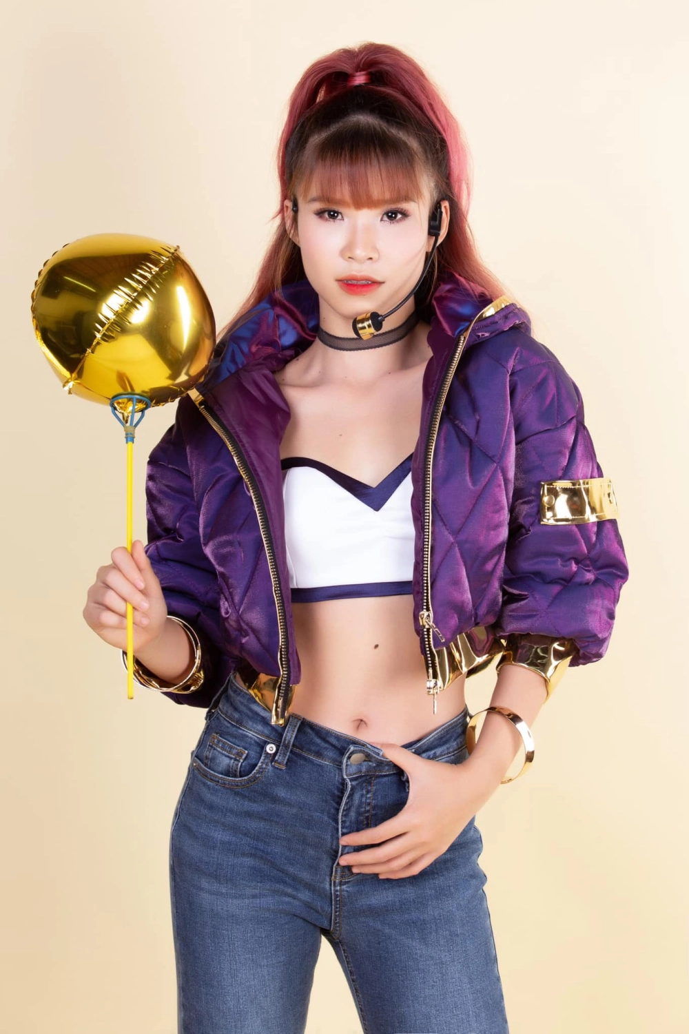 Khởi My The Masked Singer gây bất ngờ với giọng hát biến hóa