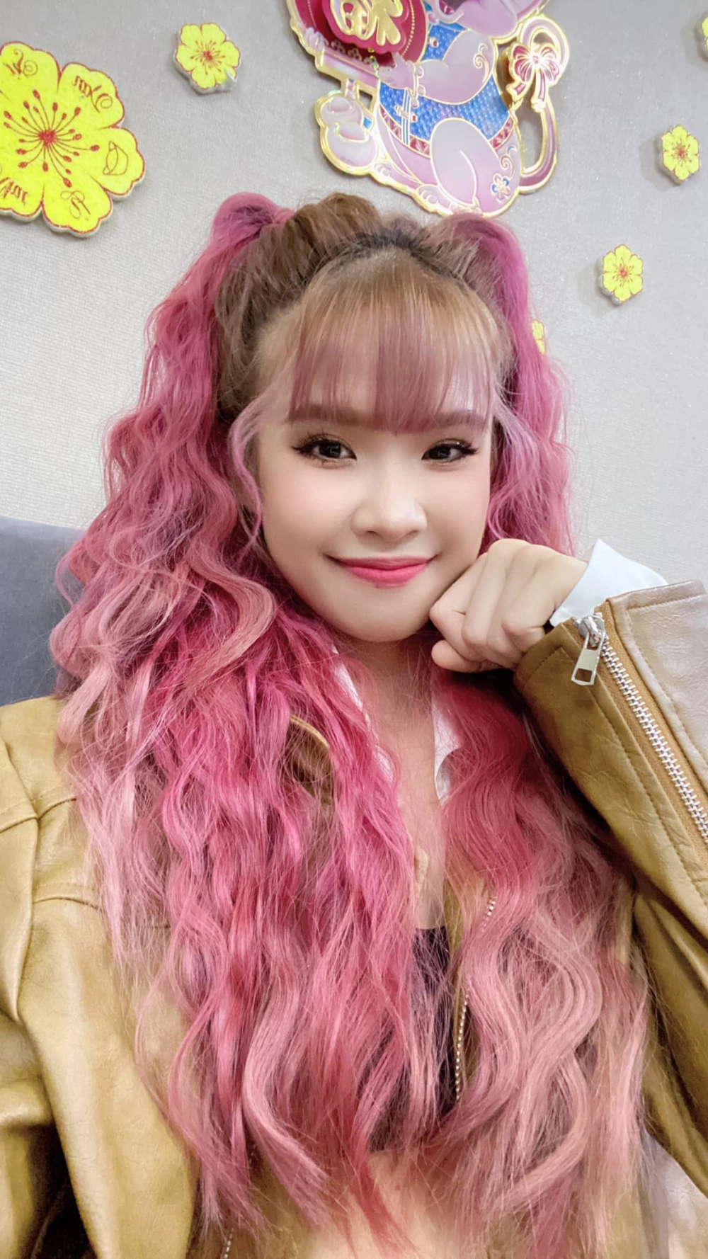 Thể hiện cảm xúc với Quên karaoke Khởi My nhẹ nhàng