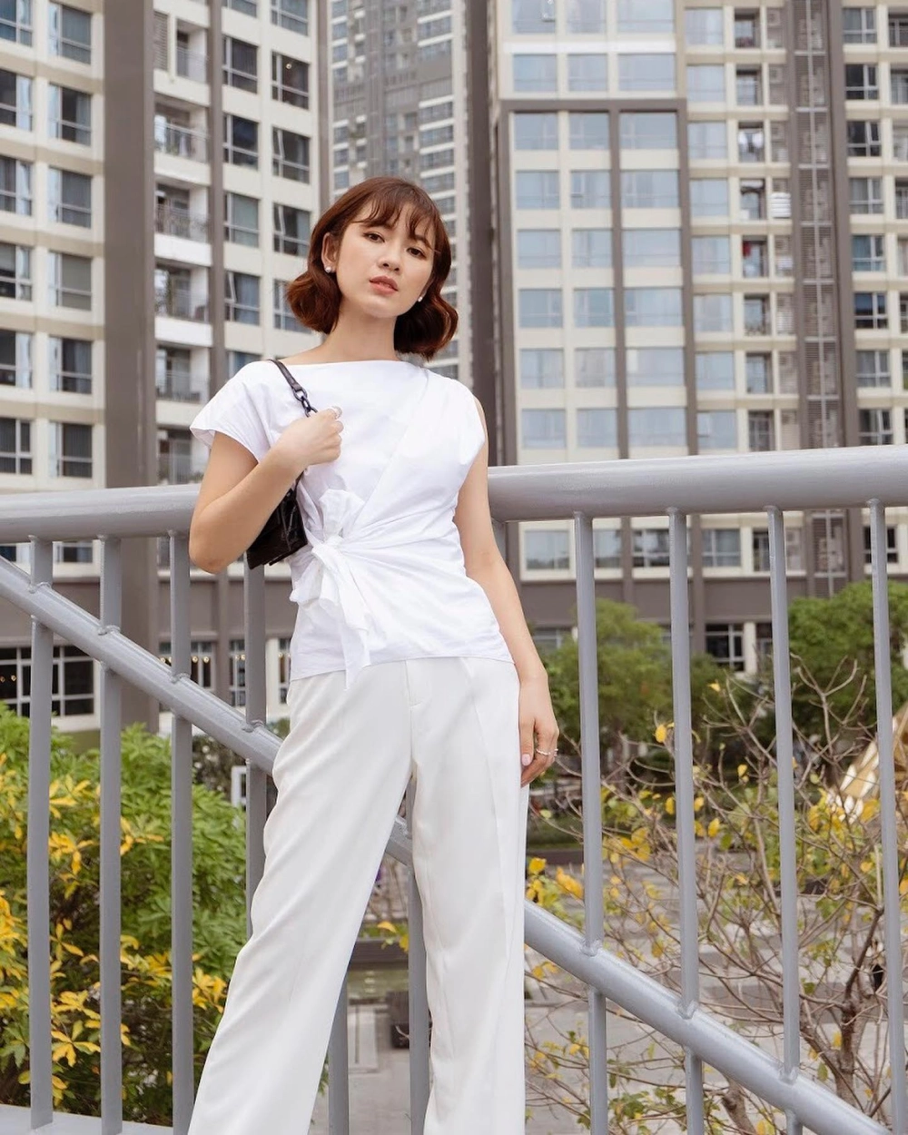 Nét duyên dáng của ca nương Kiều Oanh chinh phục người hâm mộ