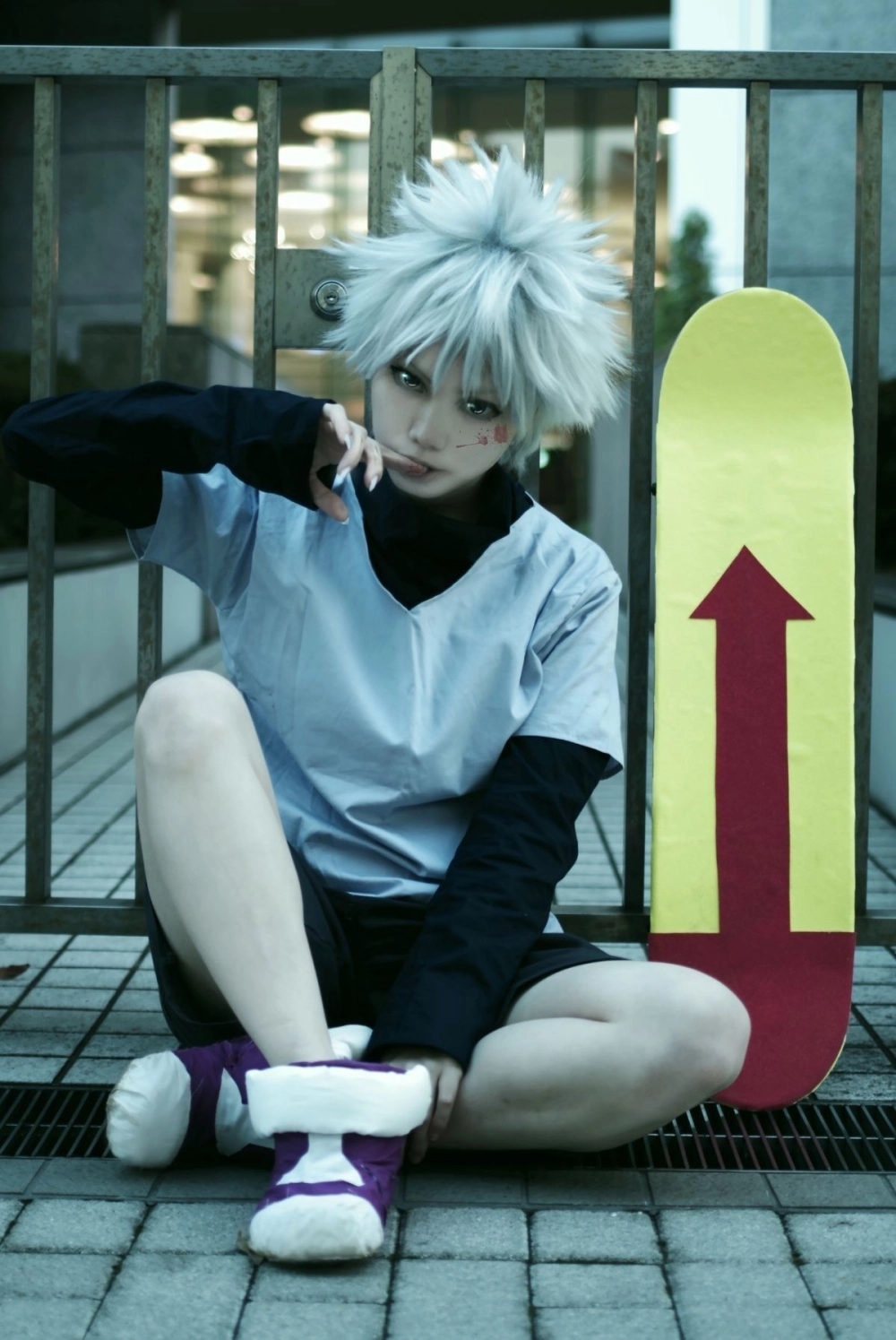 Cosplay Killua cool khiến người xem lạnh sống lưng
