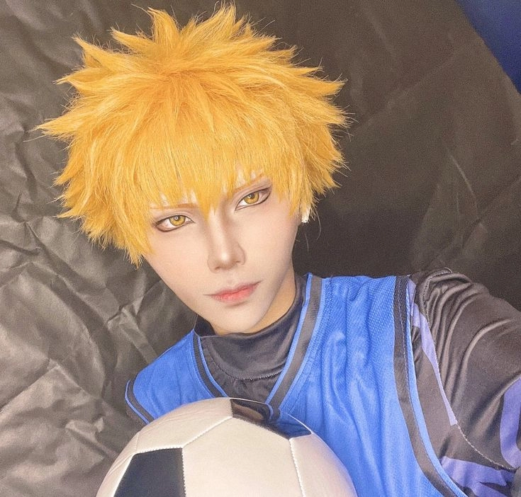 Cosplay Kunigami lột tả chân thật những nét đặc trưng trong game