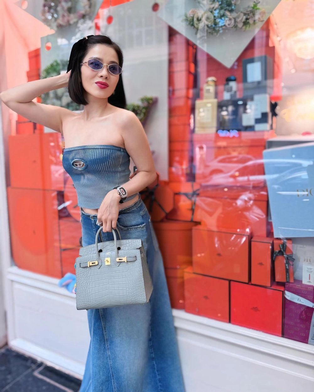 lời bài hát lệ quyên ai khổ vì ai là một trong những bản bolero hay nhất của cô