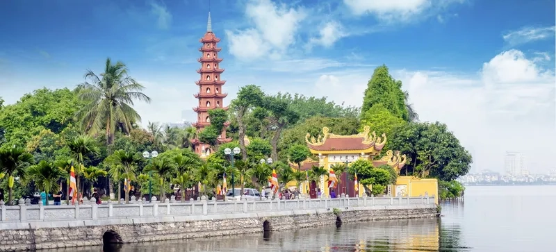 Huyền thoại linh thiêng qua sự tích chùa trấn quốc