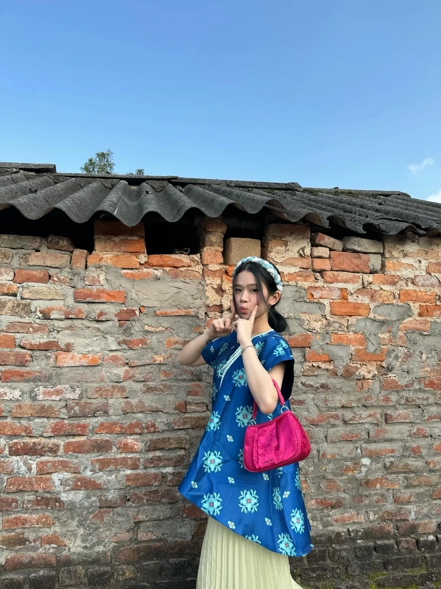Linh Ka MV khám phá các video âm nhạc của Linh Ka