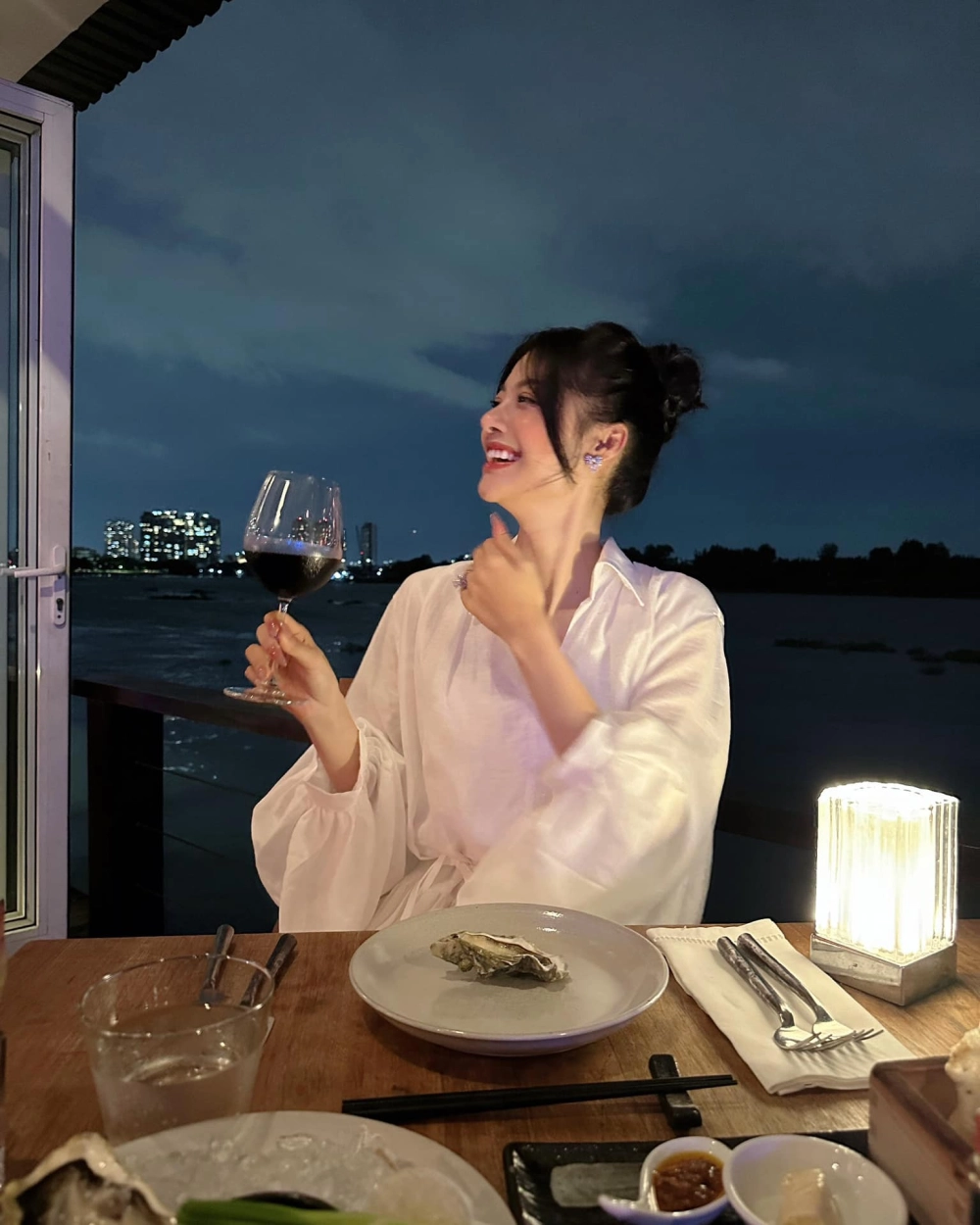 Lona Kiều Loan Miss Grand gây ấn tượng mạnh mẽ tại các cuộc thi sắc đẹp quốc tế