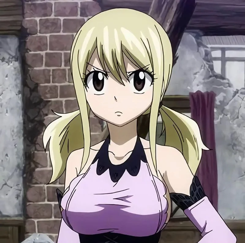 Hình Lucy Heartfilia thể hiện sự dịu dàng lẫn quyết đoán