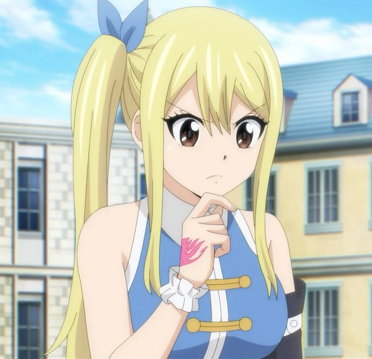 Lucy Heartfilia trong trang phục của Natsu gây sốt mạng xã hội