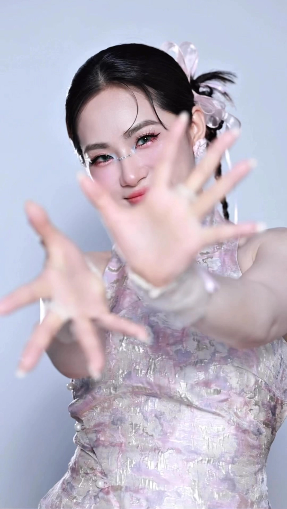 Thông tin thú vị về lương bích hữu chiều cao