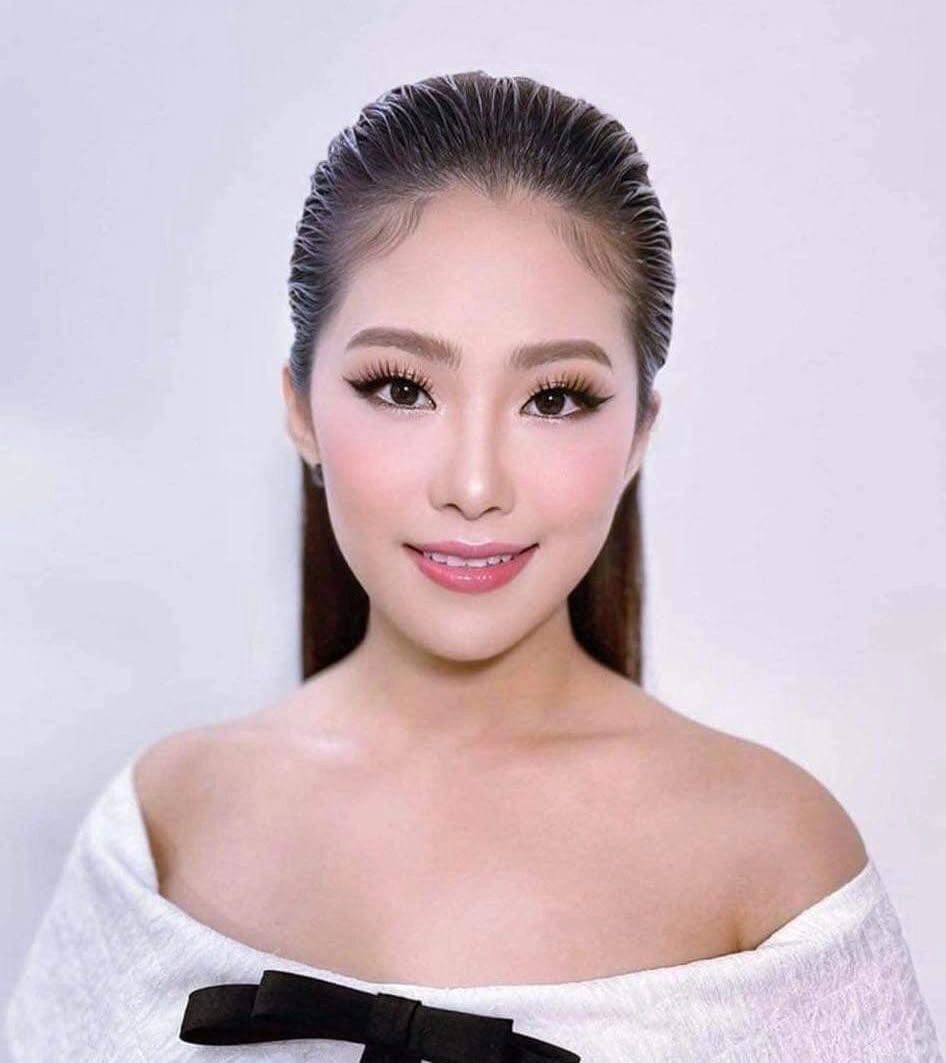 Tìm hiểu lương bích hữu sn bao nhiêu trong bức ảnh này