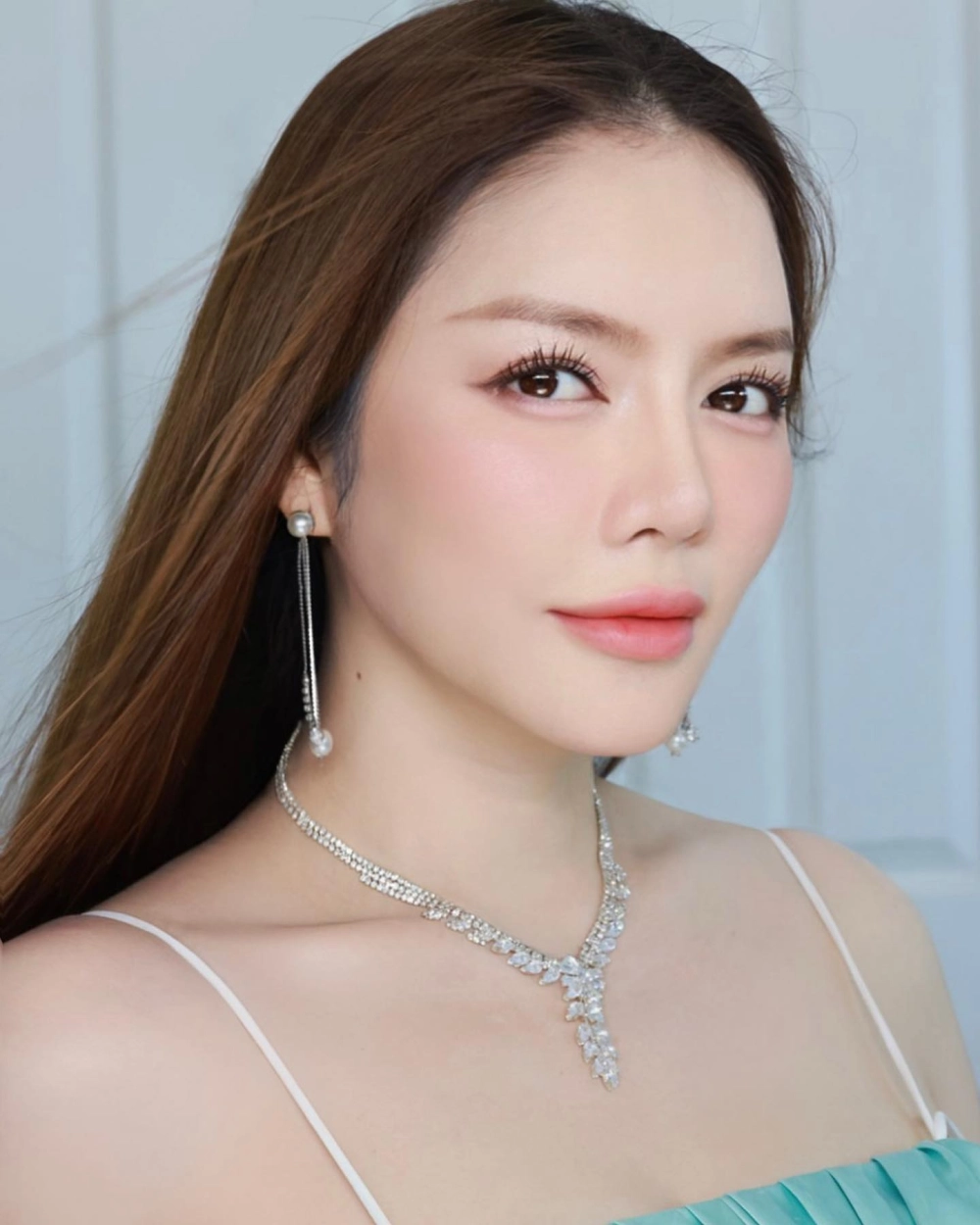 Lý Nhã Kỳ thời trẻ nổi bật với vẻ đẹp thanh thoát