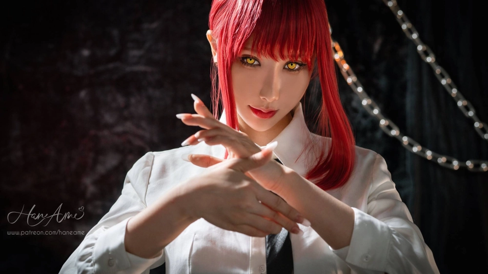 Cosplay Chainsaw Man sexy tạo hình nóng bỏng trong cosplay