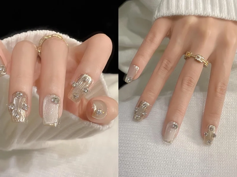 Tinh tế và ngọt ngào cùng nail đính đá nhẹ nhàng