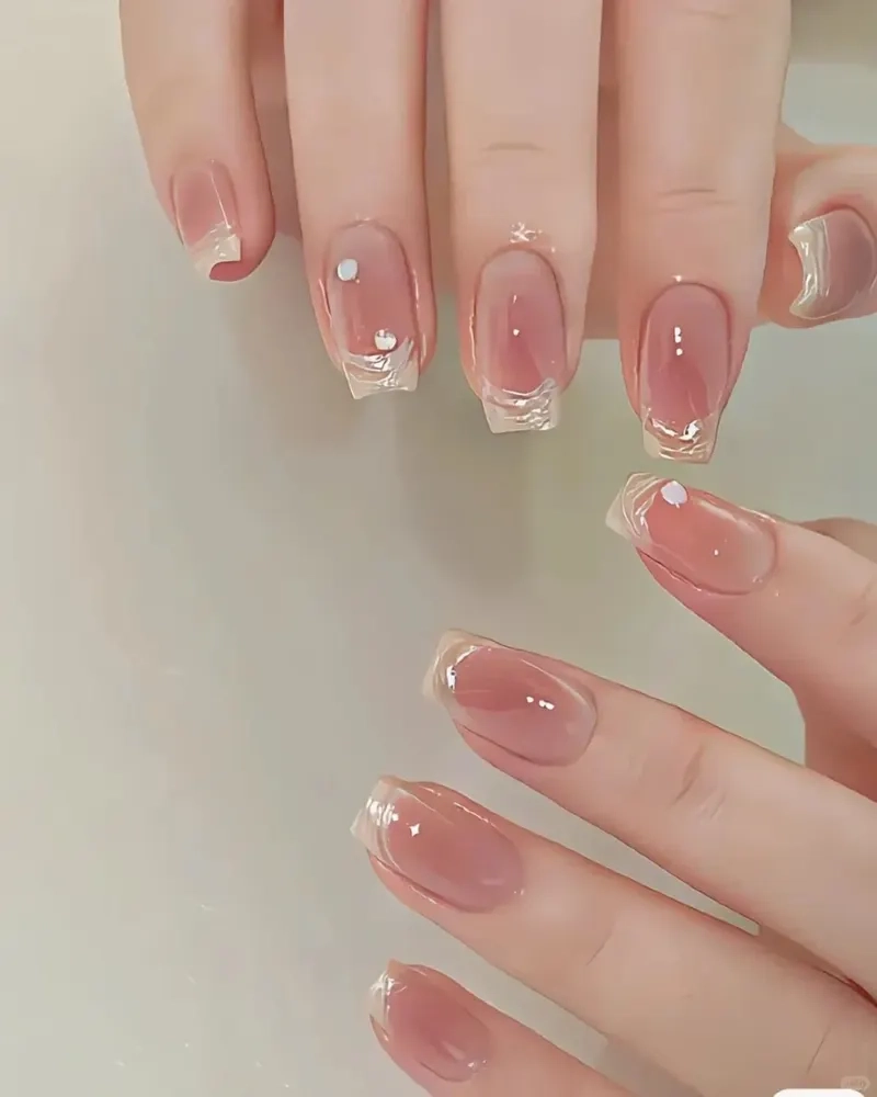 Mẫu thiết kế ấn tượng từ mẫu fen đầu móng