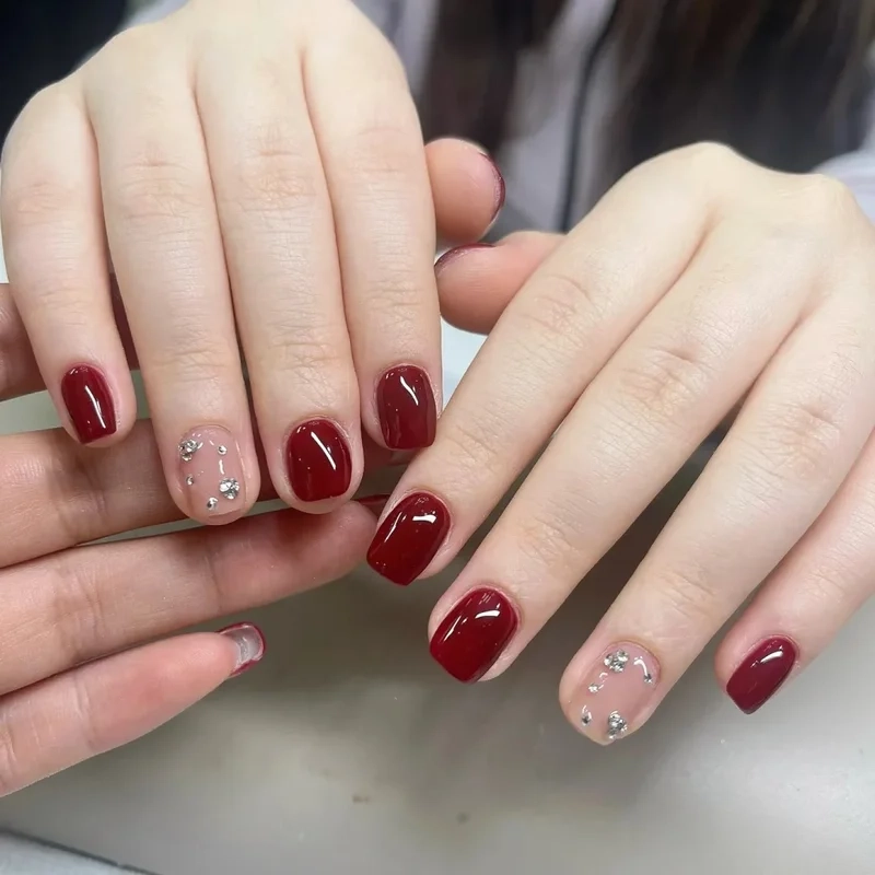 Khám phá ngay các mẫu móng tay ngày tết hot trend