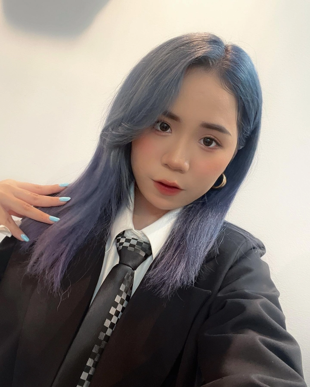 Con Mèo Simmy đã làm mưa làm gió trên các nền tảng mạng xã hội