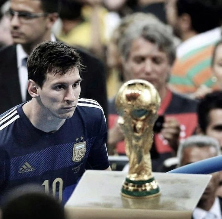 messi đá world cup đầy cảm xúc