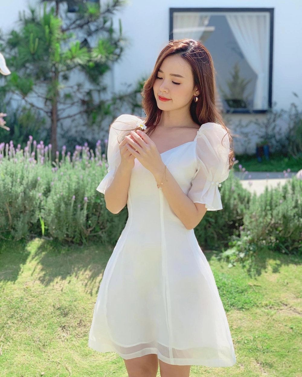 Cập nhật Midu ngày sinh và những hoạt động đặc biệt vào ngày sinh nhật cô.
