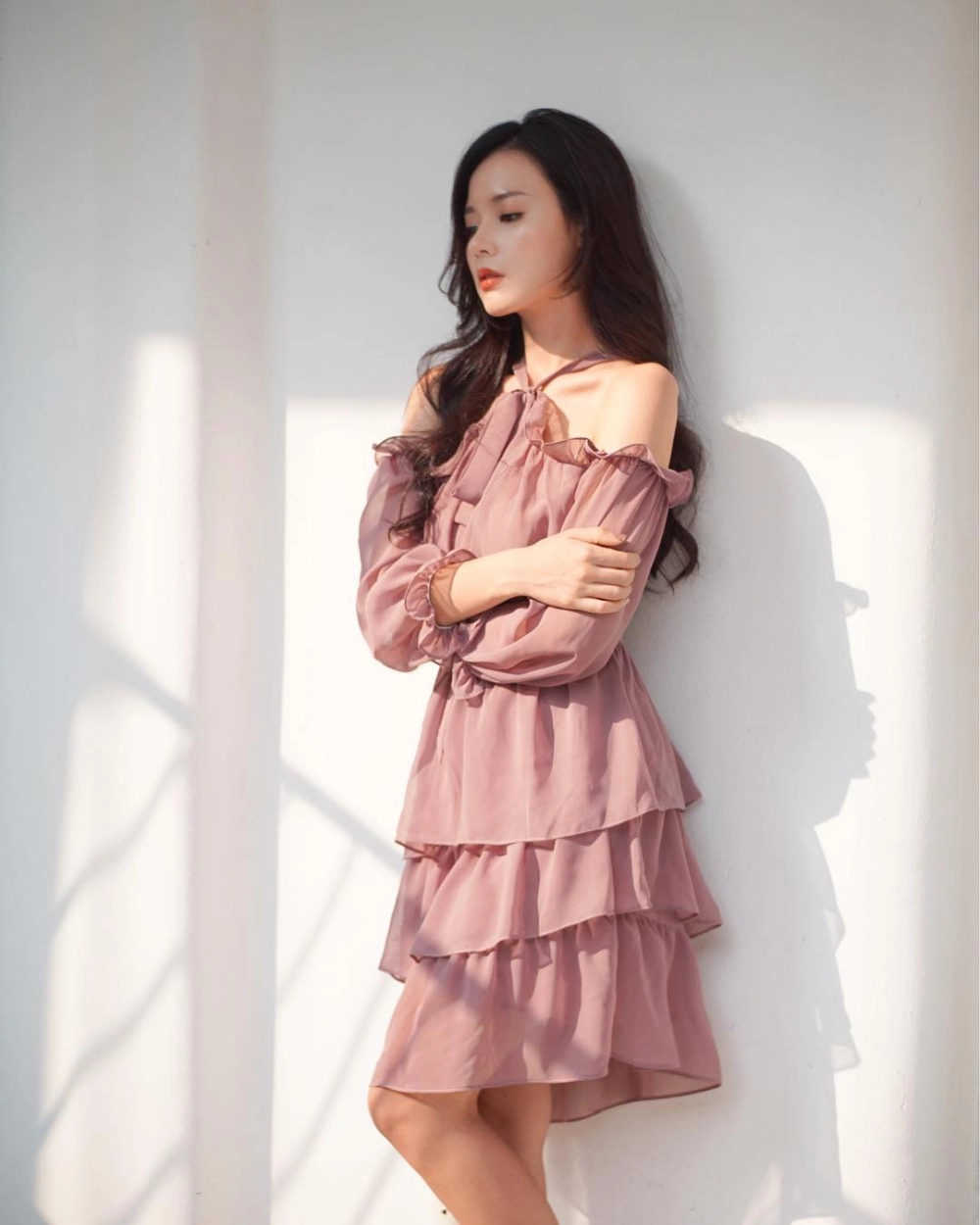 Tìm hiểu sự nghiệp của Midu Midu qua các vai diễn và sản phẩm âm nhạc.