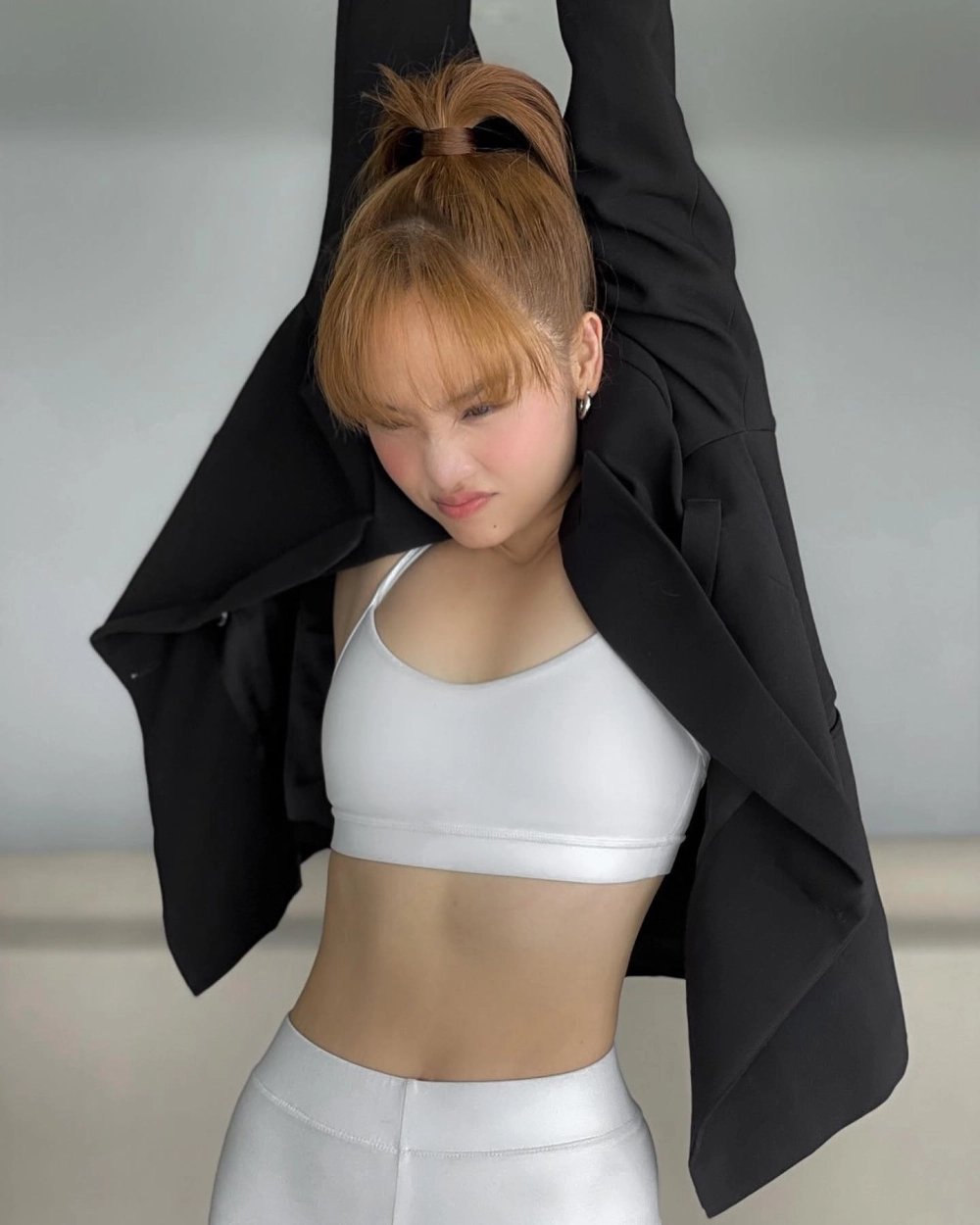 Miêu lê mình yêu từ bao giờ là ca khúc đầy cảm xúc và lãng mạn