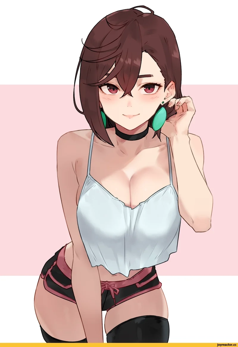 Momo Ayase outfit đầy cá tính khiến ai cũng mê mẩn