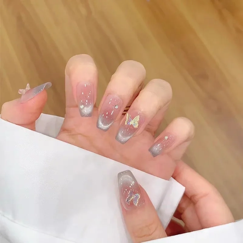 Nghệ thuật hội tụ trong từng nét vẽ nail ombre
